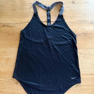 Nike Women's Black and Gray Tank Top